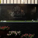 La Boutique 4* Тирана