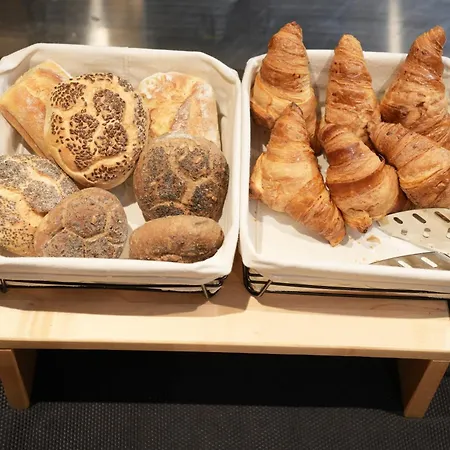 La Boutique 4* ティラナ