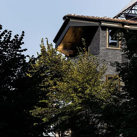 La Boutique ティラナ