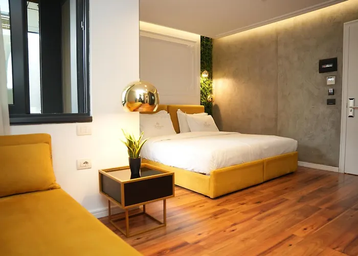 Отель La Boutique 4*