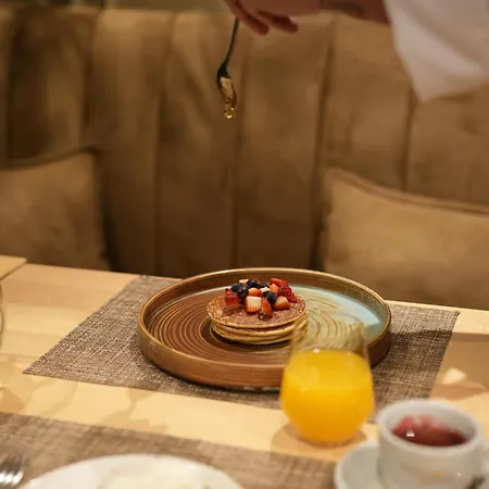 La Boutique Hotel 4*