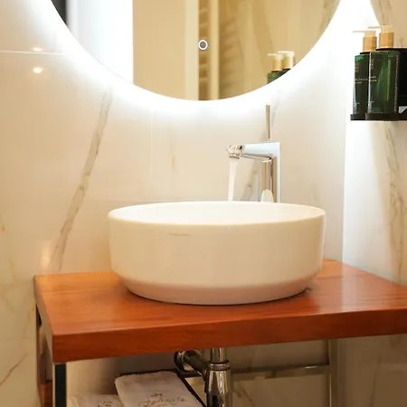 La Boutique Hotel 4*