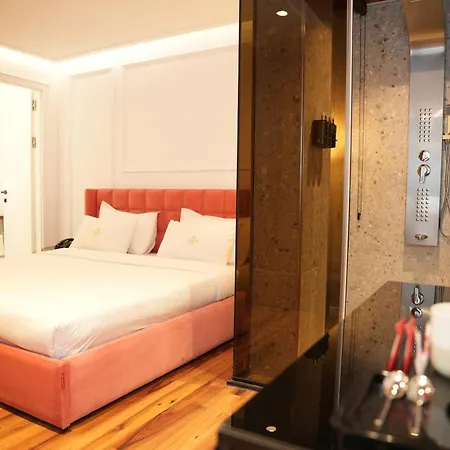 Ξενοδοχείο La Boutique 4*