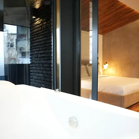 La Boutique 4*