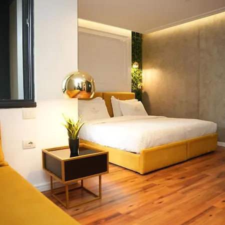 Hotel La Boutique 4*