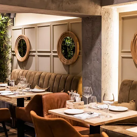 La Boutique Hotel