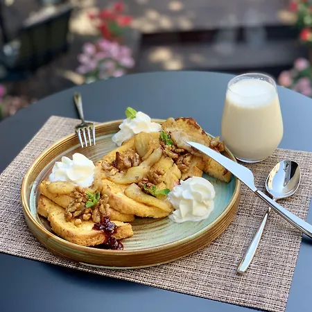 La Boutique Hotel 4*