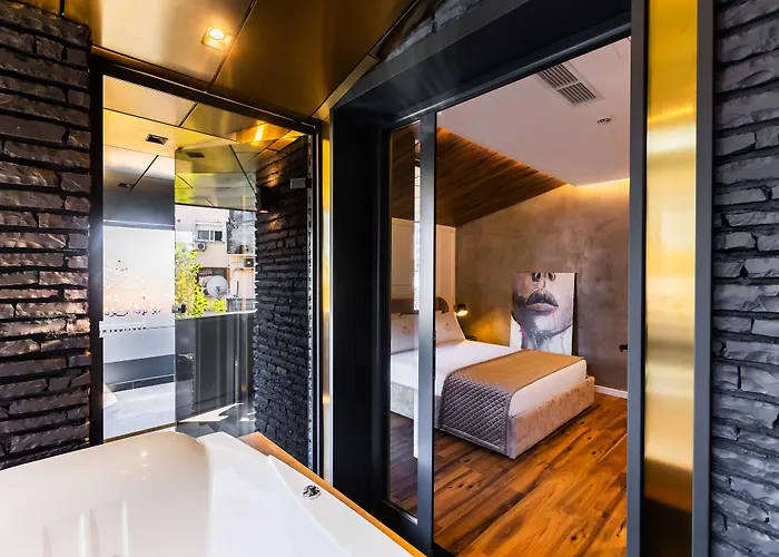 La Boutique 4*